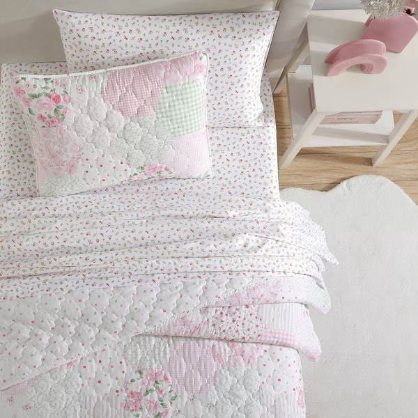 Laura Ashley Kids Ellyn Cozy Pink Quilt Set - On Sale