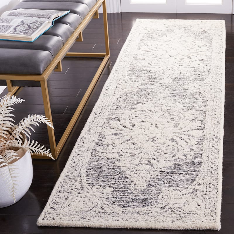 SAFAVIEH Handmade Metro Styliani Oriental Wool Rug - 2'3" x 8' Runner - Ivory/Black