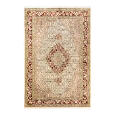 Overton Hand Knotted Wool Traditional Oriental Ivory Area Rug - 6' x 9'
