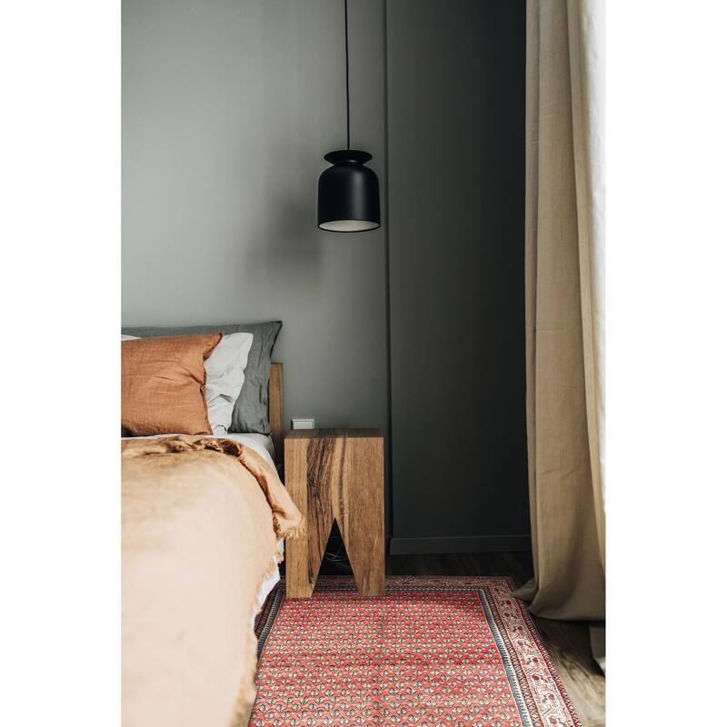 ECARPETGALLERY Hand-knotted Andelz Red Wool Rug - 4'4 x 6'9