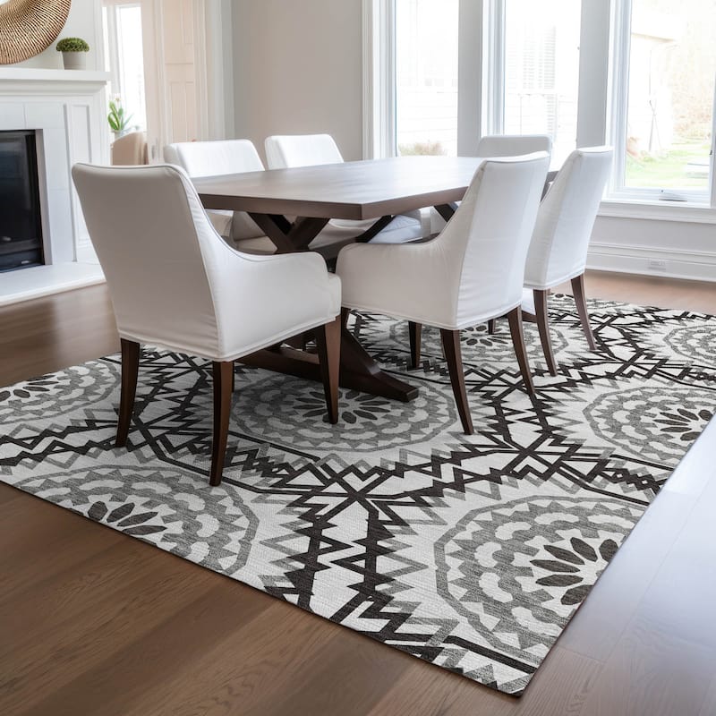 Machine Washable Indoor/ Outdoor Chantille Boho Global Rug - White - 10' x 14'