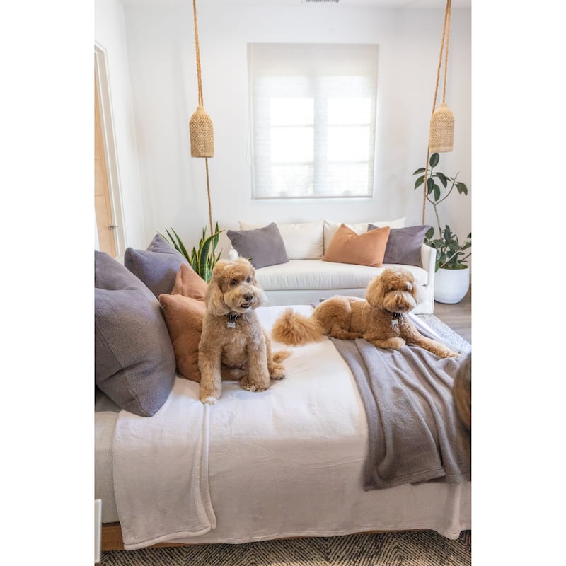 Jennifer Adams Faux Fur Embrace Throw