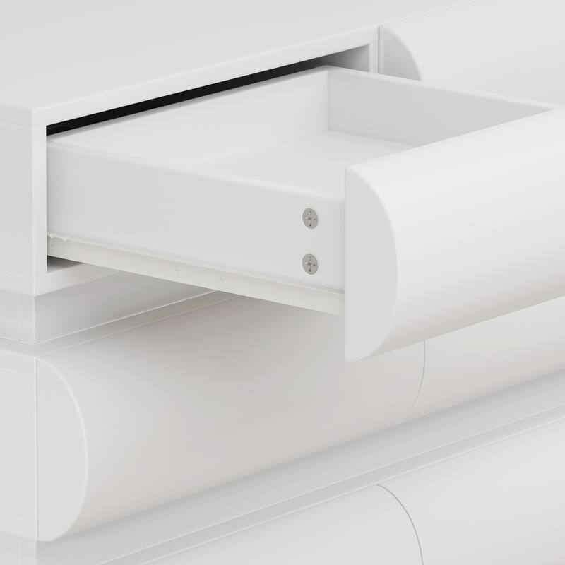 Modern 8 Chest of Drawers with Wide Storage