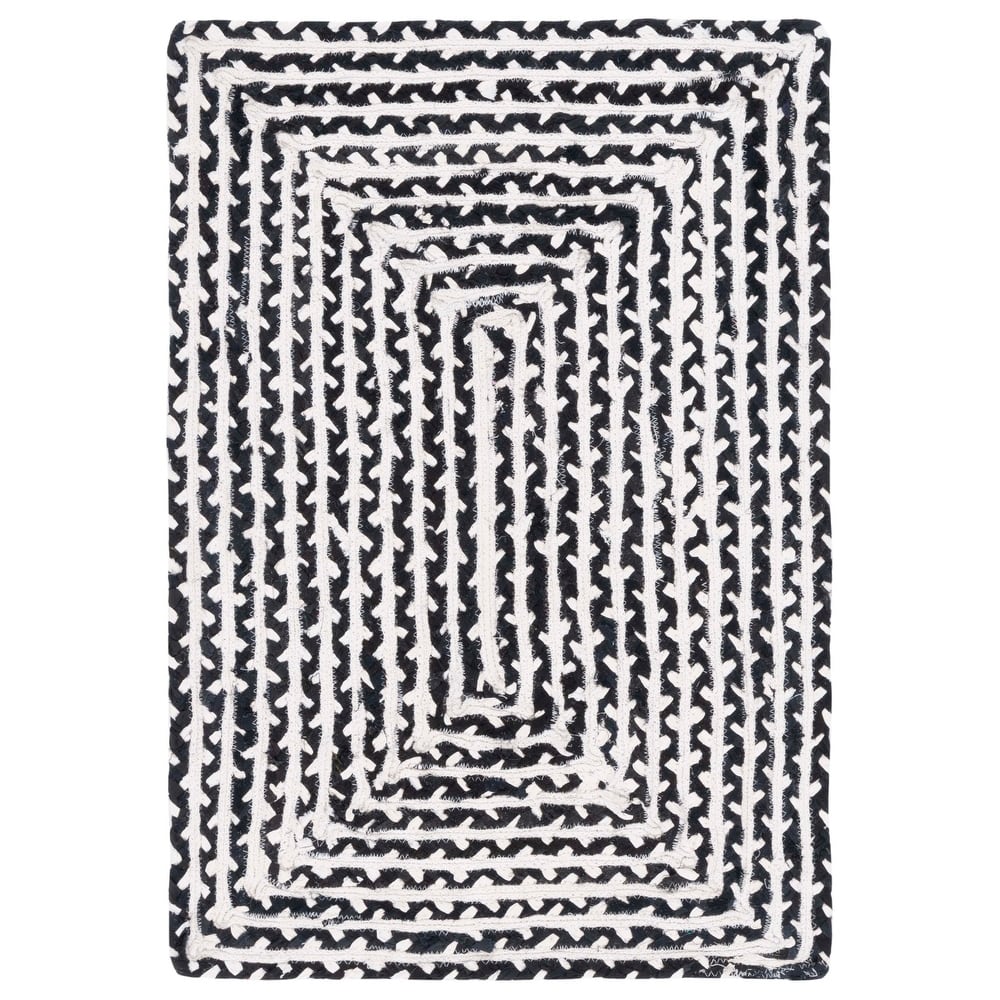 SAFAVIEH Handmade Braided Tadako Cotton Rug