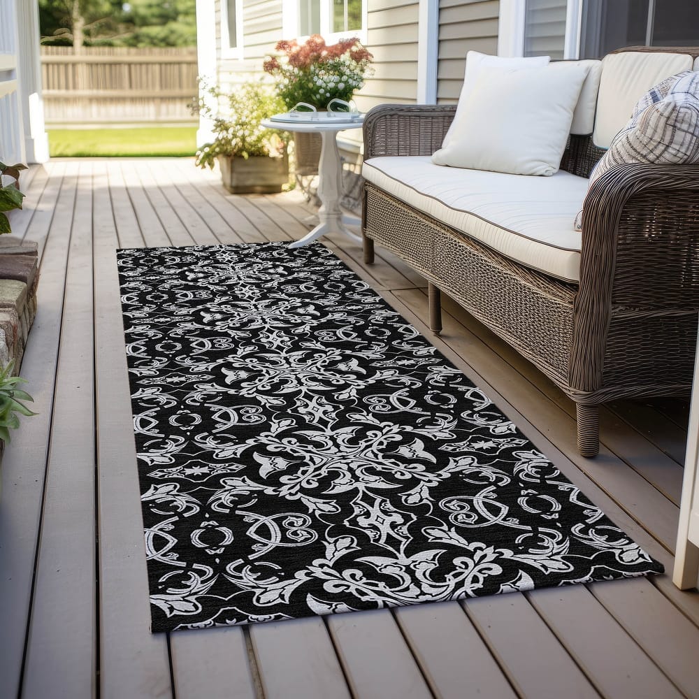 Machine Washable Indoor/ Outdoor Chantille Traditional Medallions Rug