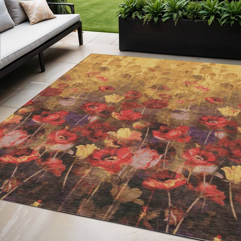 HomeRoots Floral Transitional Rectangle Outdoor Rug - 5' X 8'