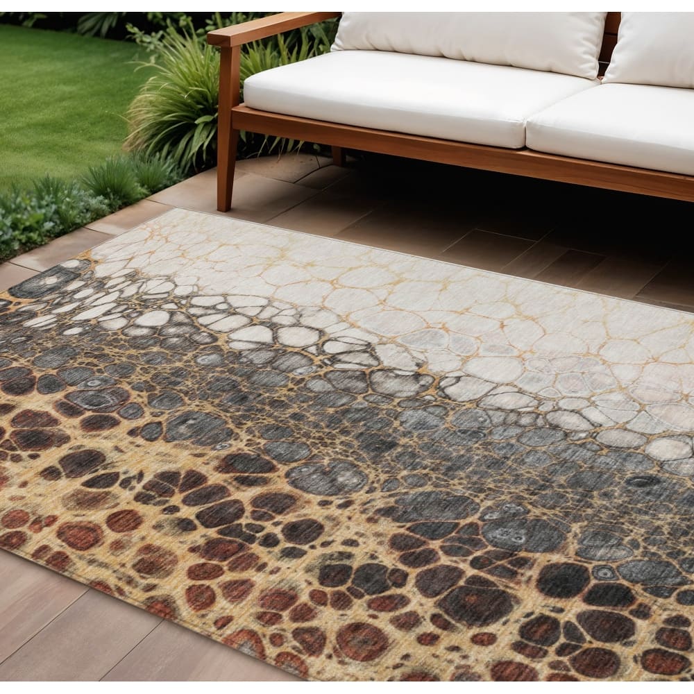 HomeRoots Abstract Transitional Rectangle Outdoor Rug