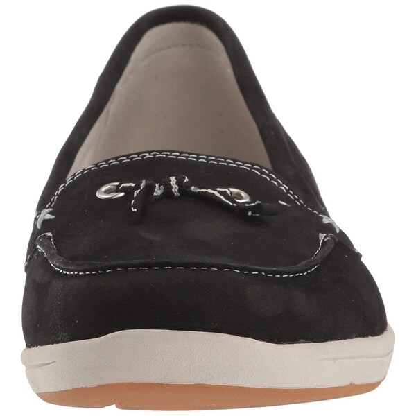 easy spirit boat shoes