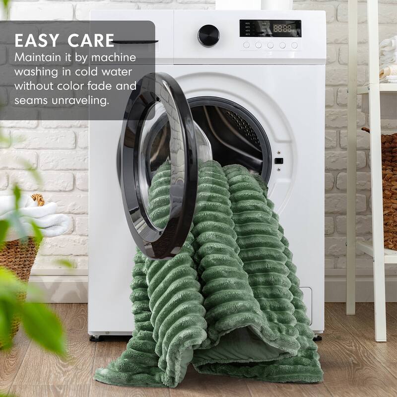 Chelsea Square Avril Fluffy Ribbed Plush Comforter Set