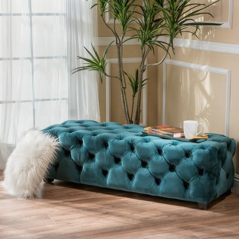 Luxurious Velvet Upholstered Ottoman Bench with Button-Tufted Diamond Stitching for Modern Glam Decor and Versatile Use