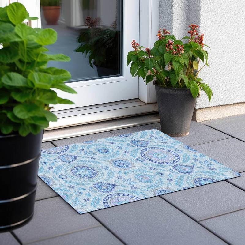 Machine Washable Indoor/ Outdoor Chantille Suzani Boho Rug - Sky - 1'8" x 2'6"