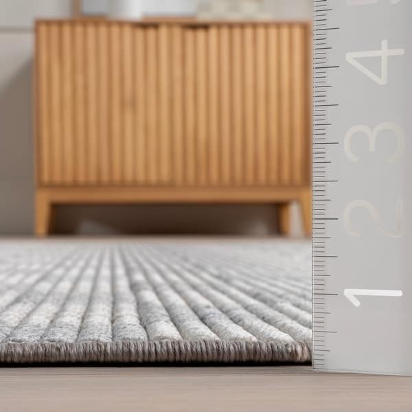 Nuloom Sunniva Casual Checkered Tasseled Area Rug