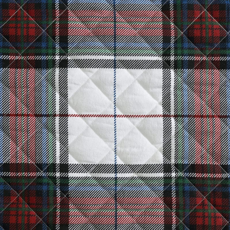 Eddie Bauer Holiday Plaid Flannel Red Reversible Quilt Set