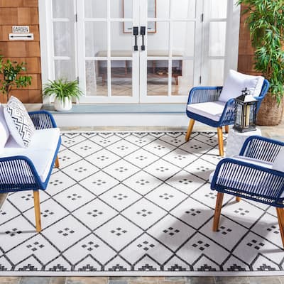 SAFAVIEH Courtyard Nubar Indoor/ Outdoor Waterproof Patio Backyard Rug
