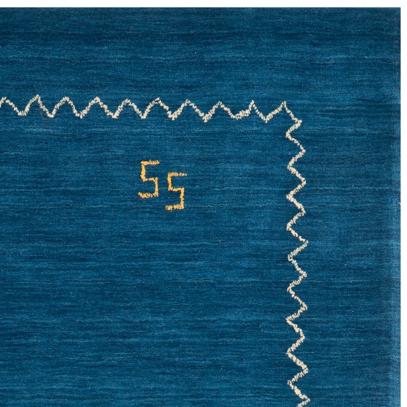 SAFAVIEH Handmade Himalaya Blue Wool Gabbeh Runner Rug
