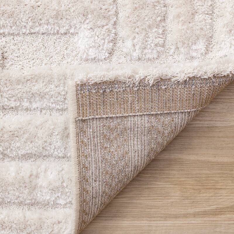 Luxury White Maze Textured High-Low Area Rug