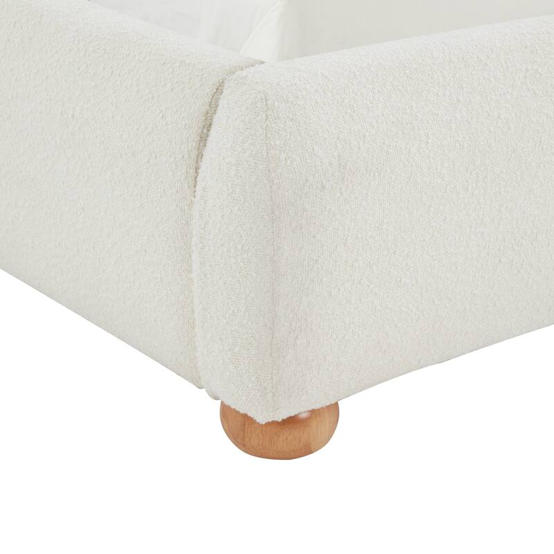SAFAVIEH Couture Riina Boucle Bed