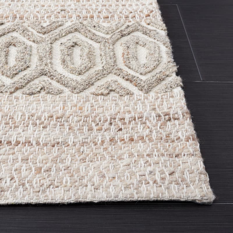 SAFAVIEH Handmade Natura Visare Wool Rug
