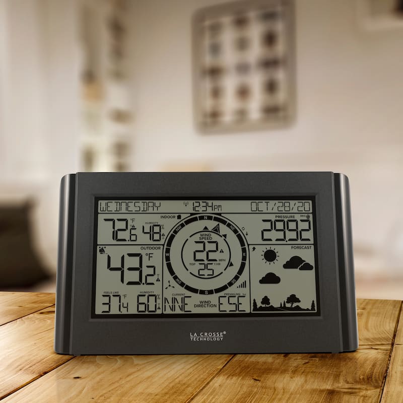 La Crosse Technology Black Professional Weather Station
