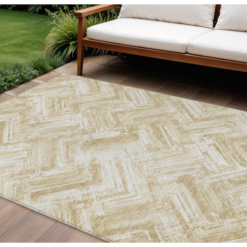 HomeRoots Geometric Transitional Rectangle Outdoor Rug - 10' X 14'