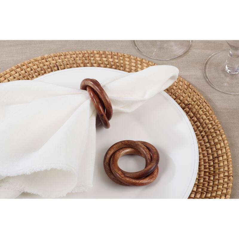 Mango Wood Napkin Rings With Interlock Design (Set of 4)