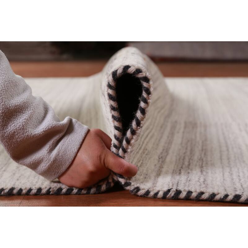 Hand Knotted Oriental 100% Wool Carpet Tribal Animal Pictorial Beige & Ivories Gabbeh Area Rug - 8' 10'' X 6' 3''