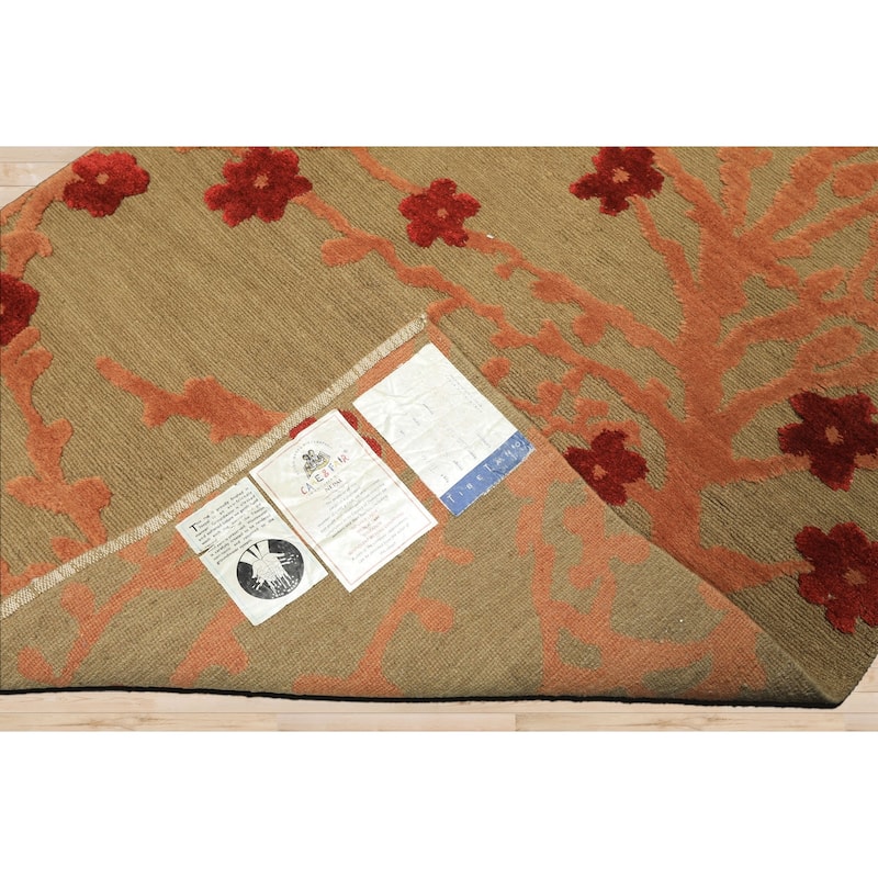 3x8'9'' Tibetano Runner Hand Knotted Wool & Silk Mint Tibetan Boho Low Pile Rug - 3' x 8' 9''