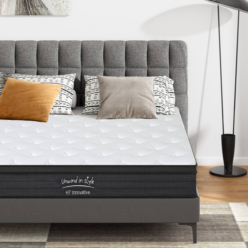 Spruce & Spring 10 in Cooling Memory Foam Hybrid Medium Firm mattress Motion Isolation