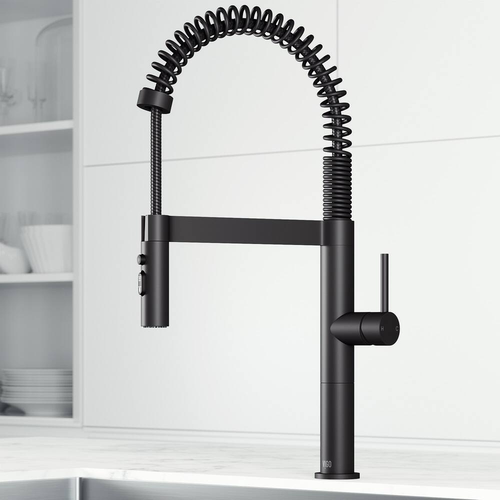VIGO Edison Pro 20" H Single Handle Pull-Down Sprayer Kitchen Faucet