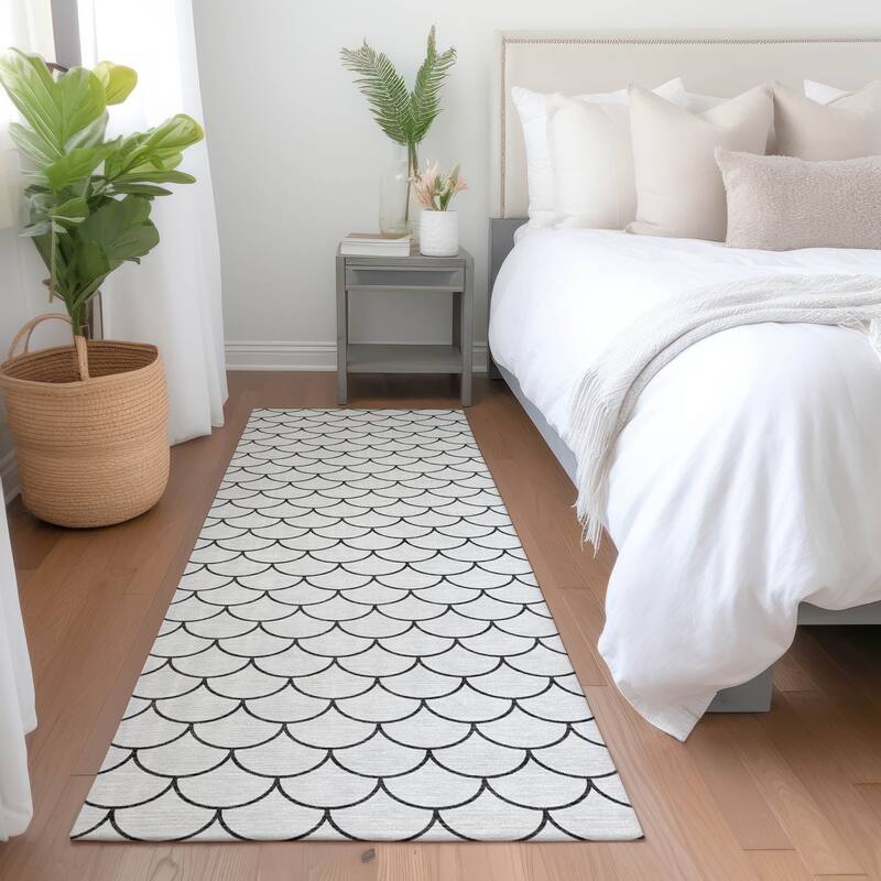 Premium Washable Super Soft Geo Scallops Mayfield Rug - White - 2'3" x 7'6"