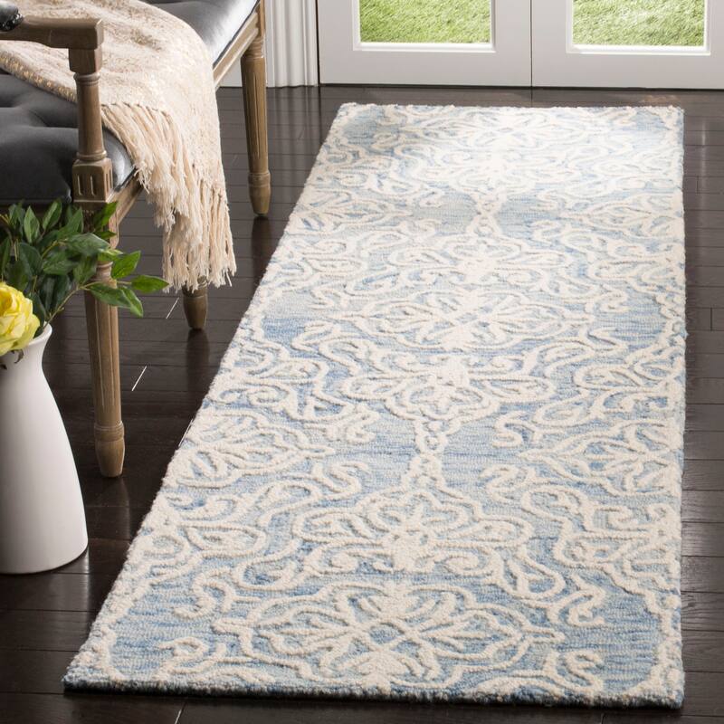 SAFAVIEH Handmade Blossom Mahalia Modern Floral Wool Rug - 2'3" x 10' - Blue/Ivory