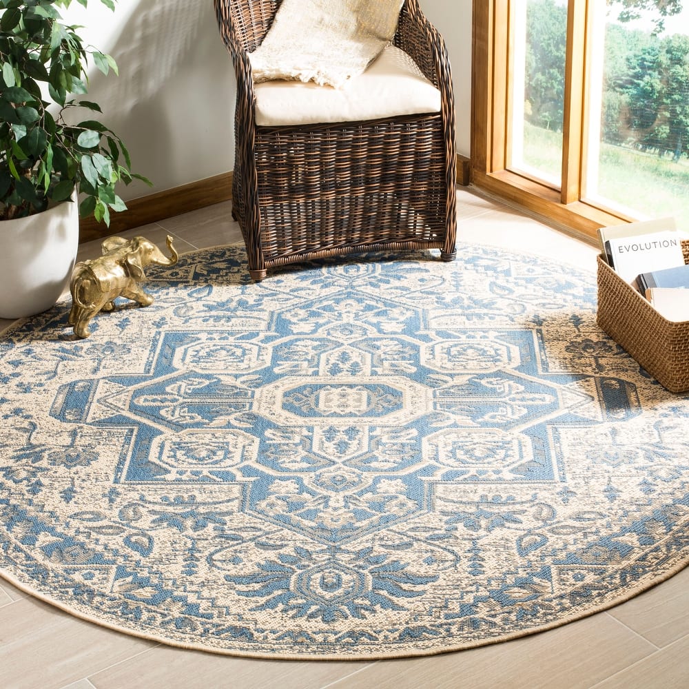 SAFAVIEH Linden Ludmyla Indoor/ Outdoor Waterproof Patio Backyard Rug