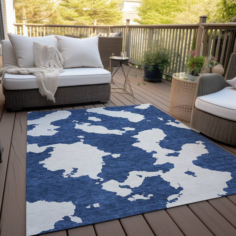 Machine Washable Indoor/ Outdoor Contemporary Abstract Chantille Rug
