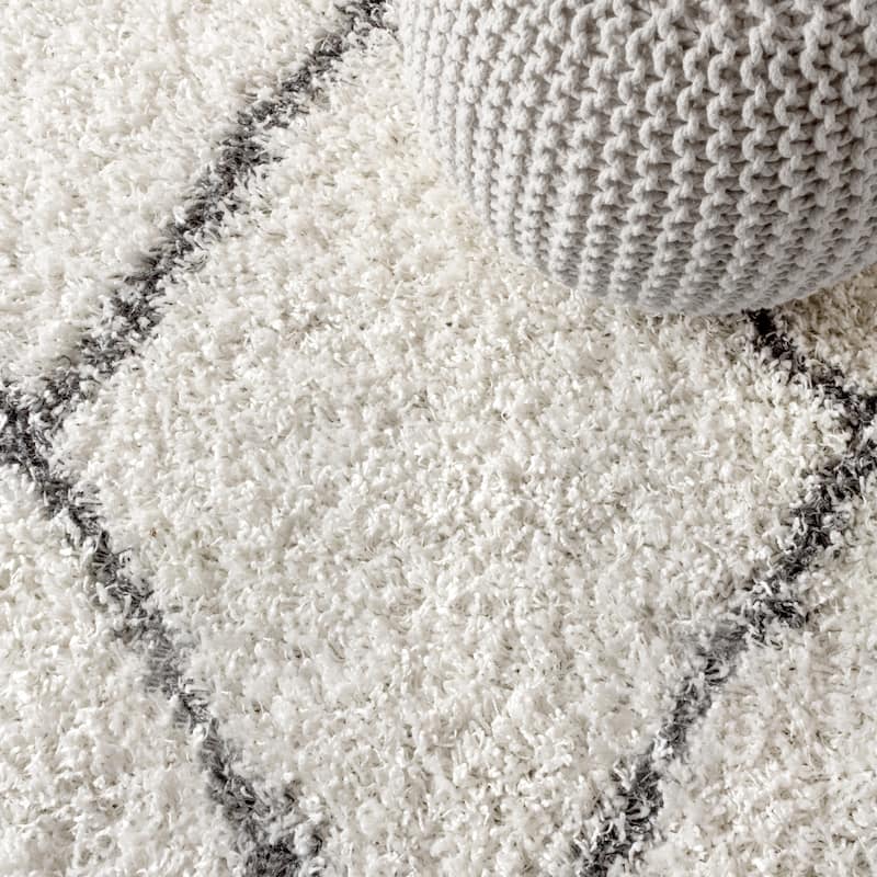 JONATHAN Y Modern Shag Plush Tassel Moroccan Geometric Trellis Area Rug