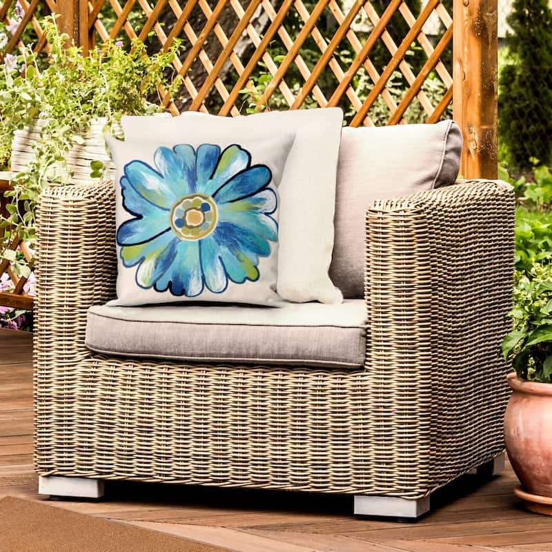 Liora Manne Visions III Daisy Indoor/Outdoor Pillow Aqua 20" x 20" - Accent - 20" x  20" - Polyester - Aqua
