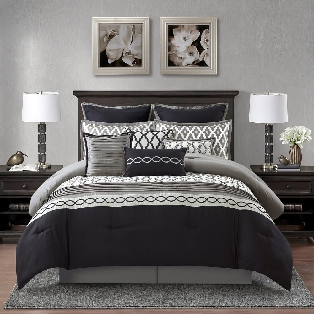 Nanshing Calvin Luxury10-Piece Geometric Comforter Set