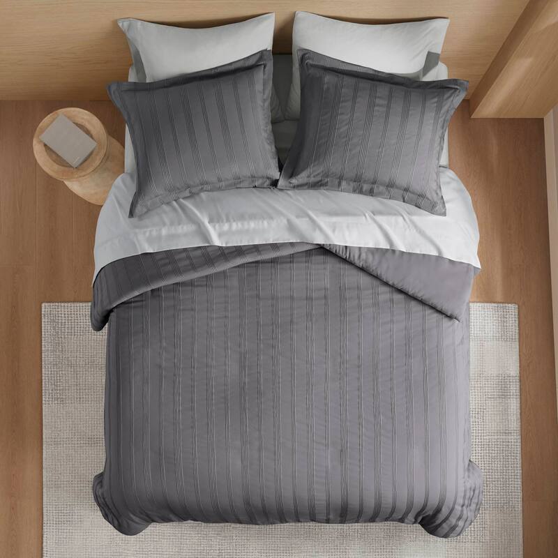 Chelsea Square Logan Woven Striped Duvet Set