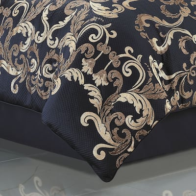 J. Queen New York Caruso Comforter Set