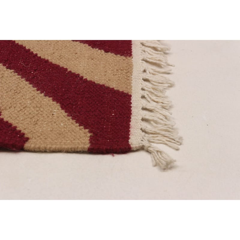 Ankara FW Red Kilim 5'1" x 8'1" - 5'1 x 8'1