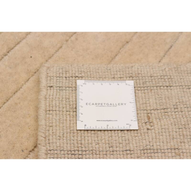 Kashkuli Gabbeh Cream Rug 6'7" x 9'5" - 6'7 x 9'5