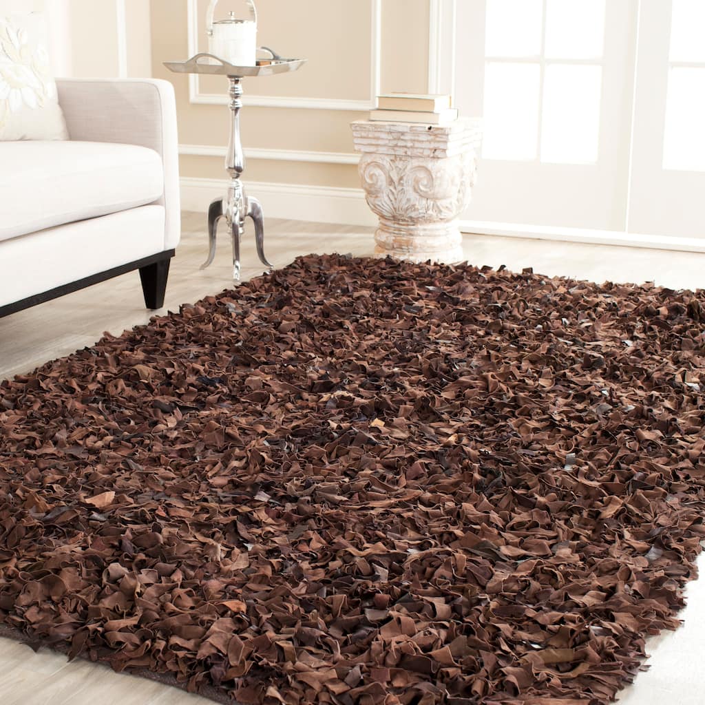 SAFAVIEH Handmade Leather Shag Ceciel Modern Leather Rug