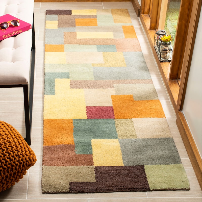 SAFAVIEH Handmade Soho Ariane N.Z. Wool Rug - 2'6" x 10' Runner - Multi