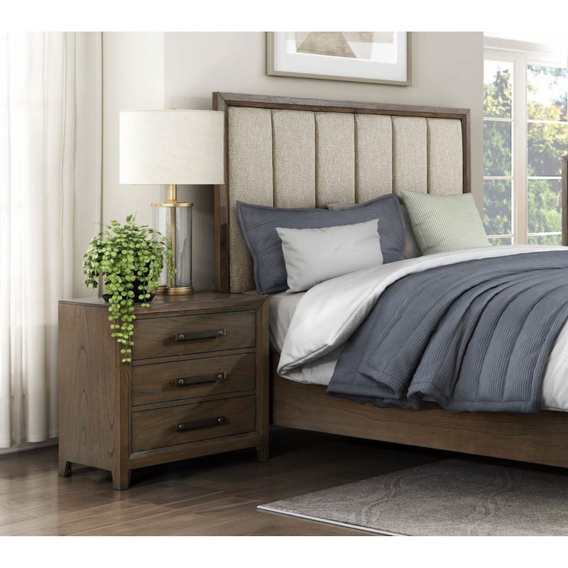 Nightstand of 3 Drawers Classic Design Bedroom Furniture 1pc