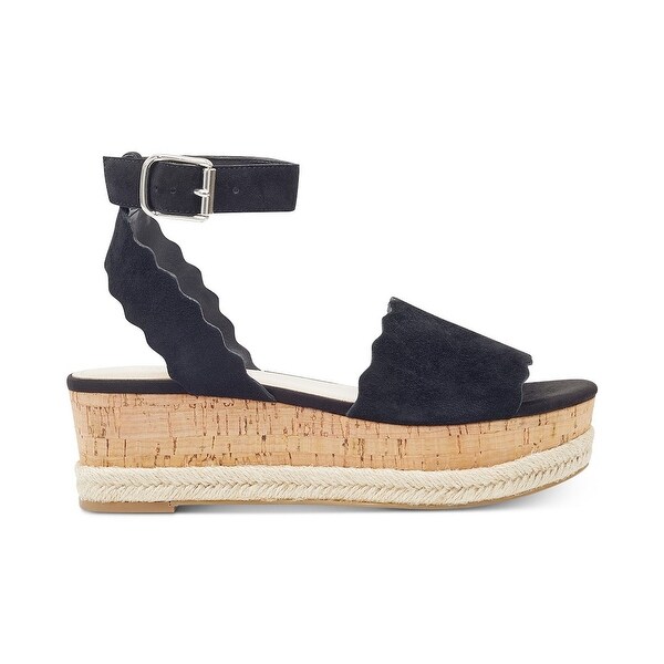marc fisher flatforms
