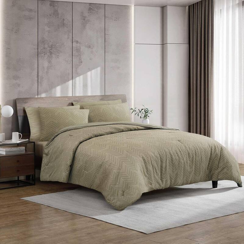 Kenneth Cole Delancey Green 7 Piece Comforter Bonus Set