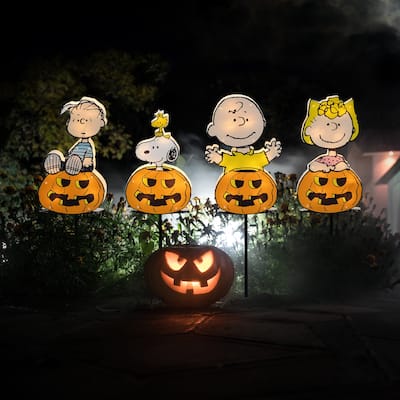 26" Peanuts Pre-Lit PVC Pathway Markers 4 count Great Pumpkin Gang
