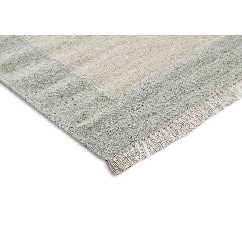 Terra by Obeetee Nu Maison Soft Border Rug