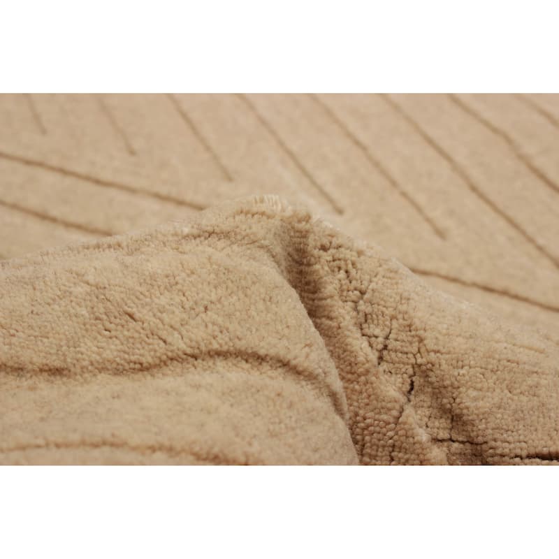 Kashkuli Gabbeh Beige Rug 5'4" x 5'4" - 5'4 x 5'4