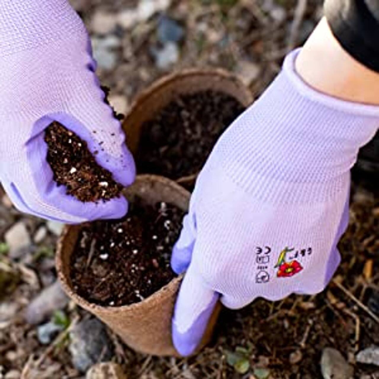 G & F Products Nitrile Coated Women's Garden Gloves, 6 Pairs Bed Bath