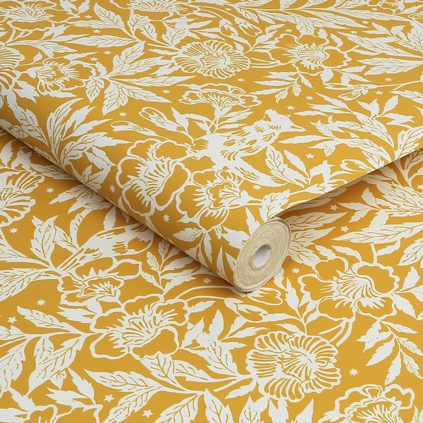 yellow ditsy wallpaper